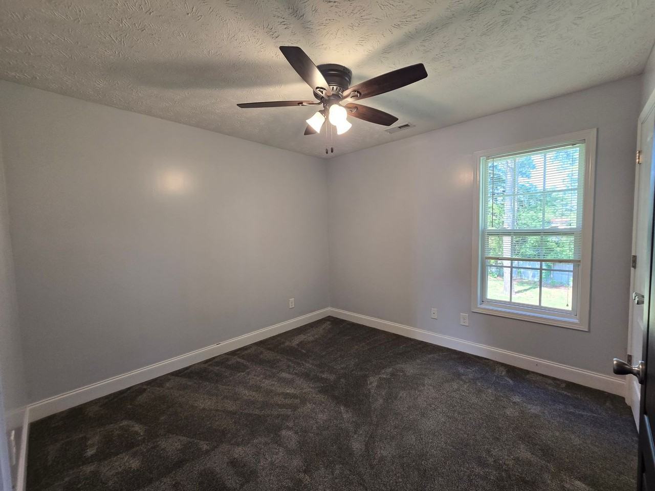 103 Flag Ln - Photo 7 of 39