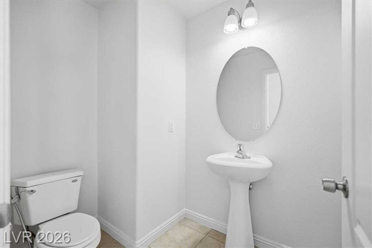 10630 Lessona St - Photo 6 of 30