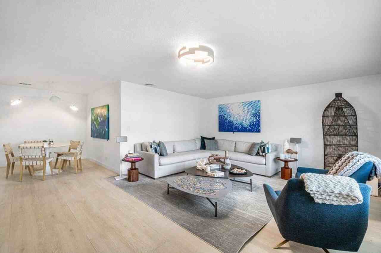 5903 N Ocean Blvd - Photo 3 of 10