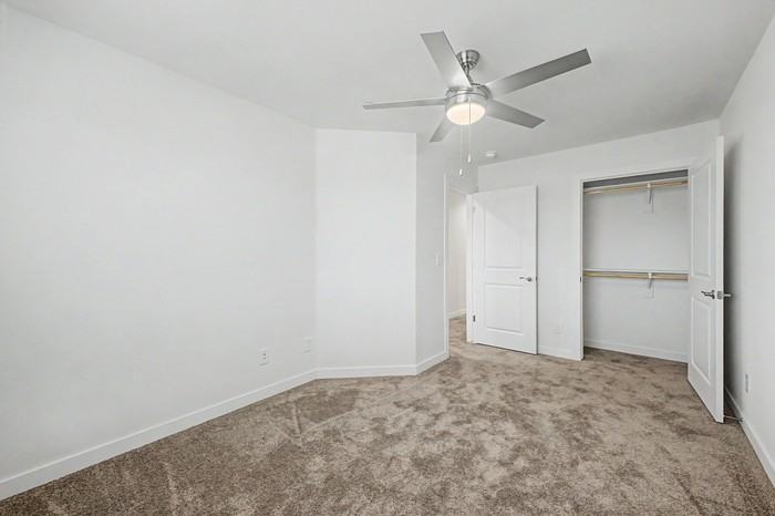 3148 N 37th St #5 - Photo 7 of 15