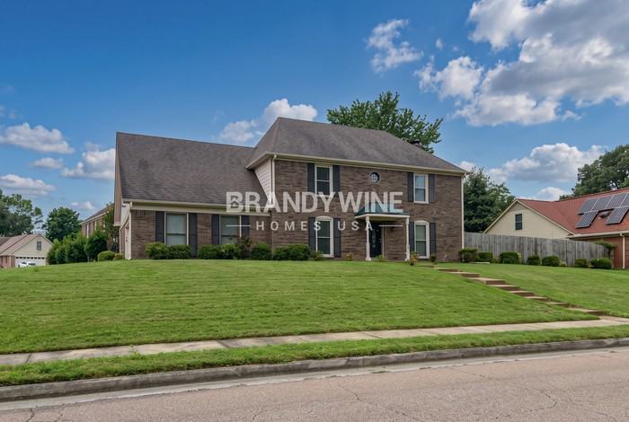 7477 Stonington Dr - Photo 2 of 28