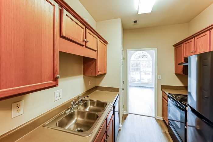 138 Daventry Dr - Photo 5 of 10