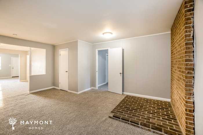 459 Kelly Ln - Photo 6 of 12
