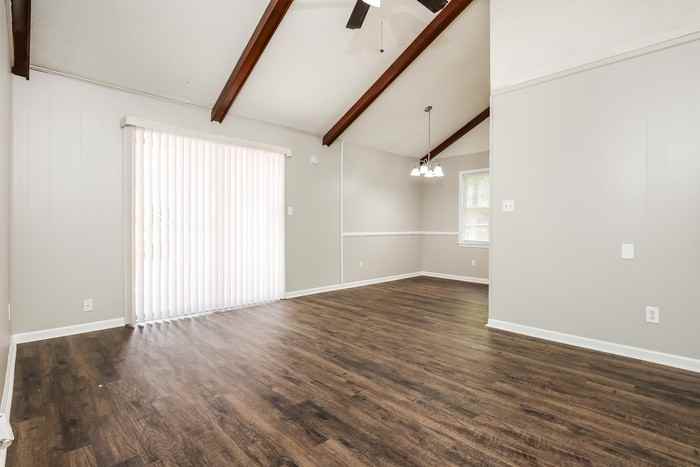 209 Bluebell Ave - Photo 5 of 12