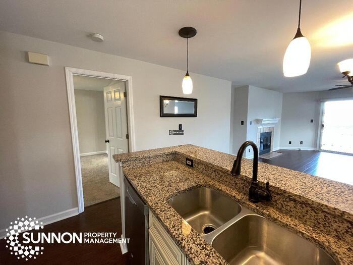 18795 Vineyard Point Ln #2 - Photo 4 of 21