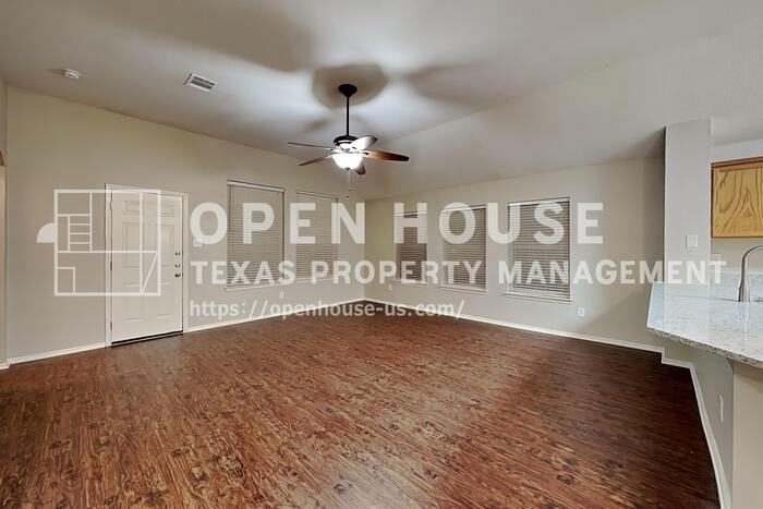 423 Butternut Dr - Photo 5 of 20