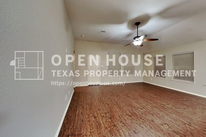 423 Butternut Dr - Photo 6 of 20