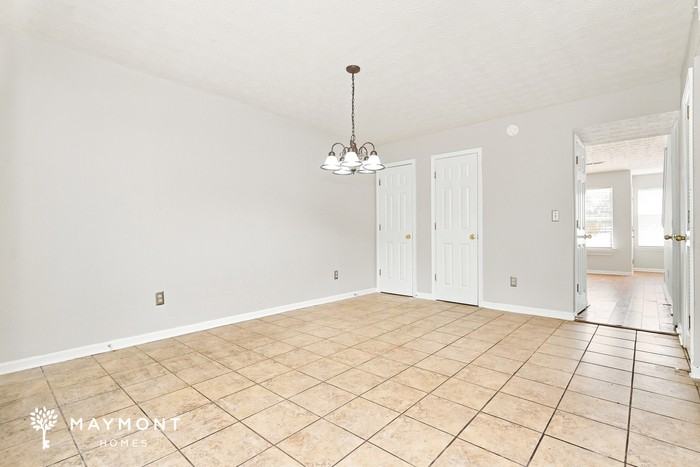 6560 Wellington Chase Ct - Photo 7 of 18