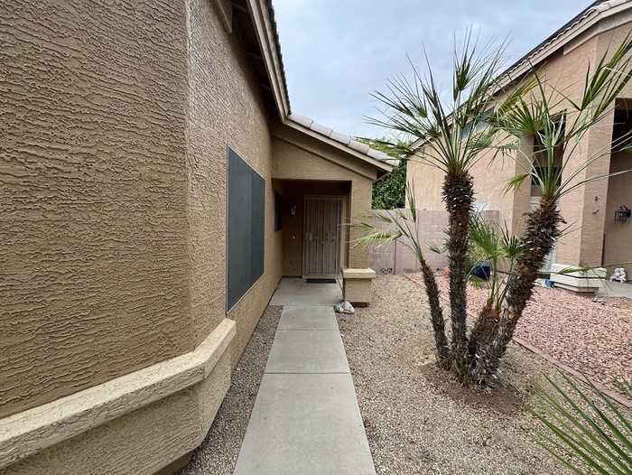 15940 N 86th Ln - Photo 4 of 26