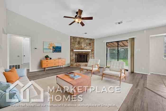 1707 Provident Ln - Photo 7 of 33