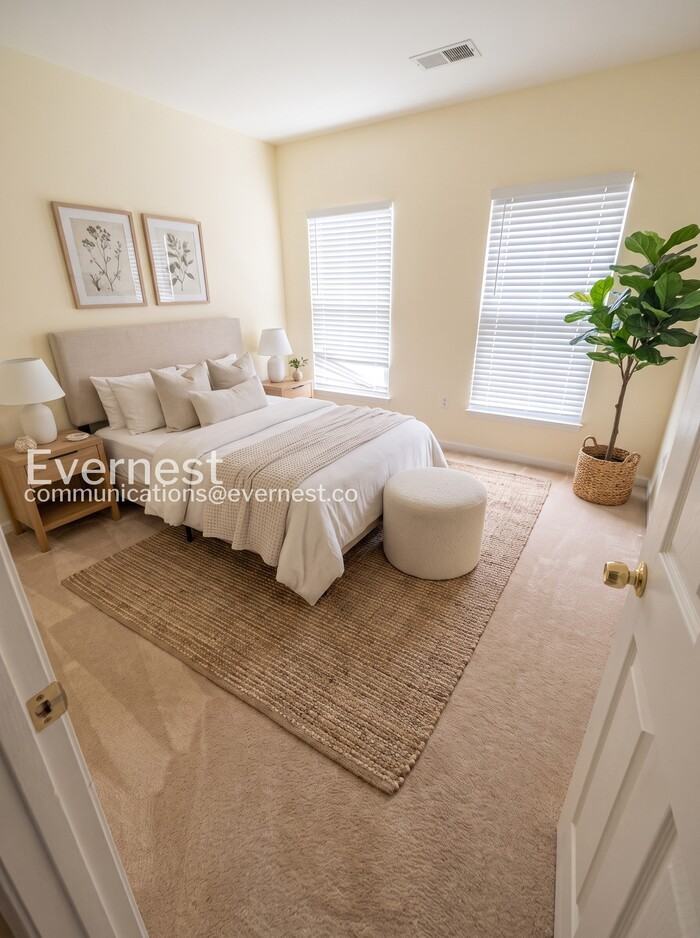 9306 Hedgeford St - Photo 2 of 11