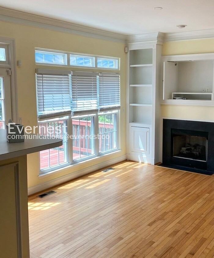 9306 Hedgeford St - Photo 5 of 11