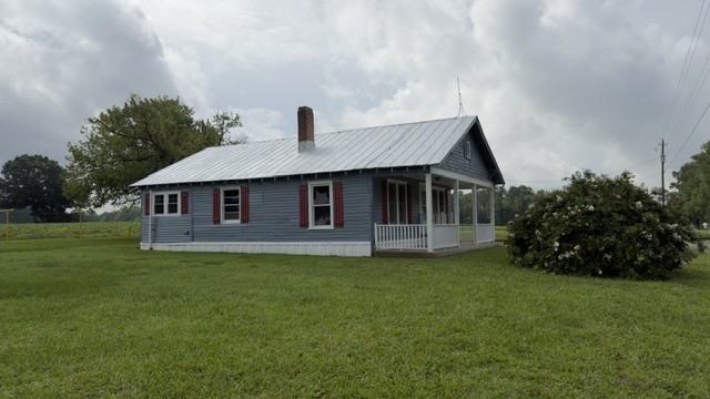 7095 Old Bailey Hwy - Photo 2 of 4