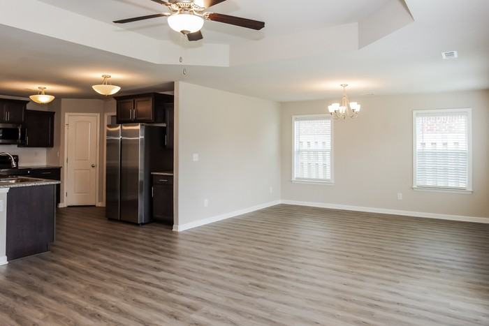 117 Ocean Springs Ave - Photo 3 of 11