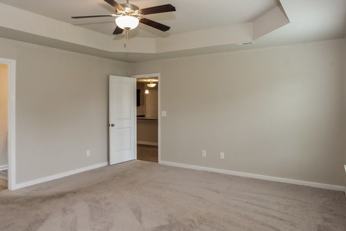 117 Ocean Springs Ave - Photo 6 of 11