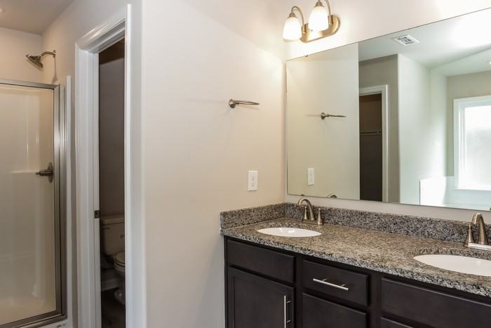 117 Ocean Springs Ave - Photo 7 of 11