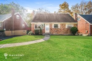 featured image of 1395 Tallberry Dr