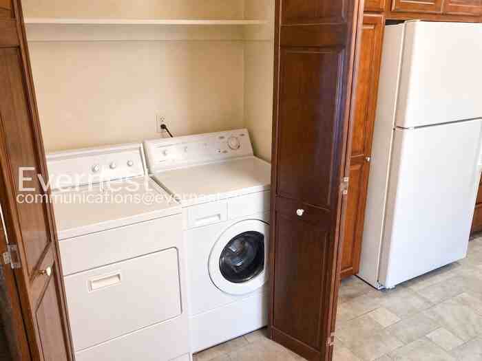 3330 Templeton Gap Rd #19 - Photo 3 of 8