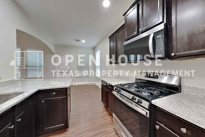 9525 E Woodmark - Photo 6 of 21