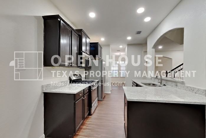9525 E Woodmark - Photo 7 of 21