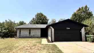 726 Garden Grv - Photo 1 of 1