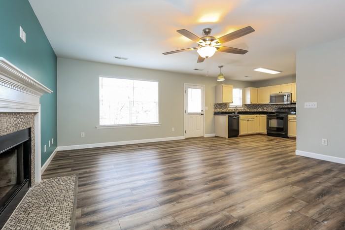 410 Revis Creek Ct - Photo 3 of 10
