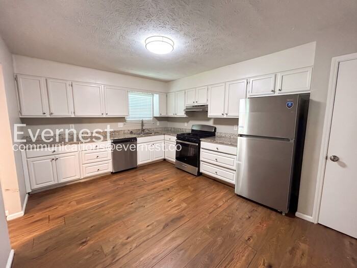 2785 Greenbower Ct - Photo 5 of 25
