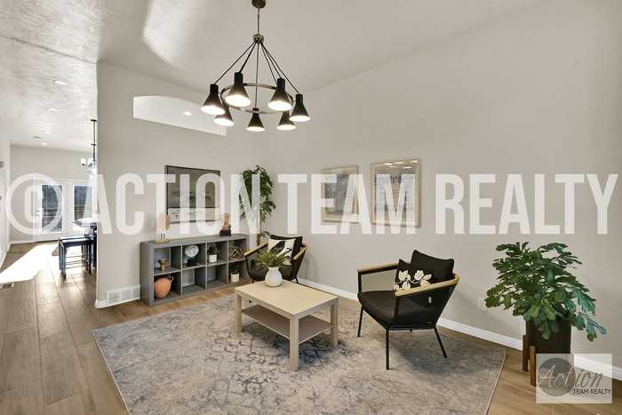 14848 Ox Cart Ln - Photo 4 of 31