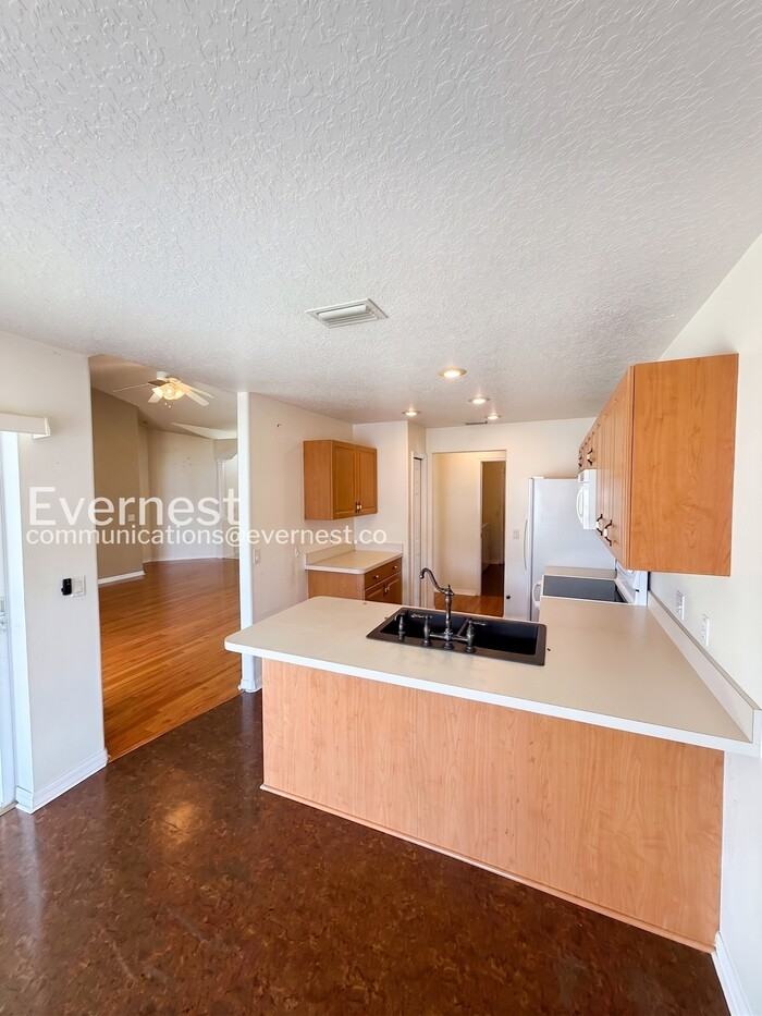 6930 Frascati Loop - Photo 6 of 26