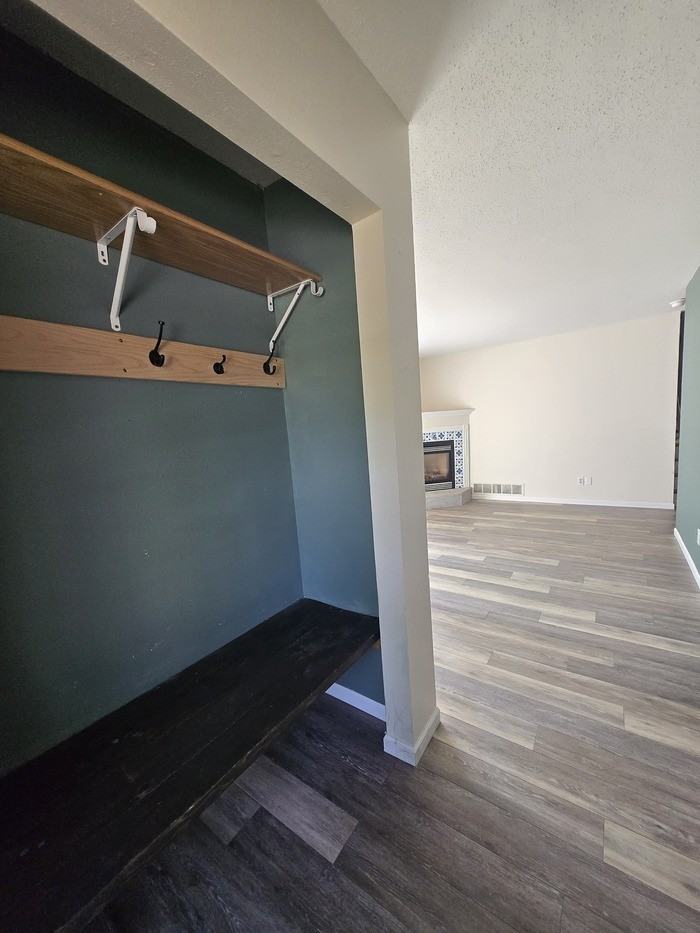 5093 W Elm Ct - Photo 2 of 23