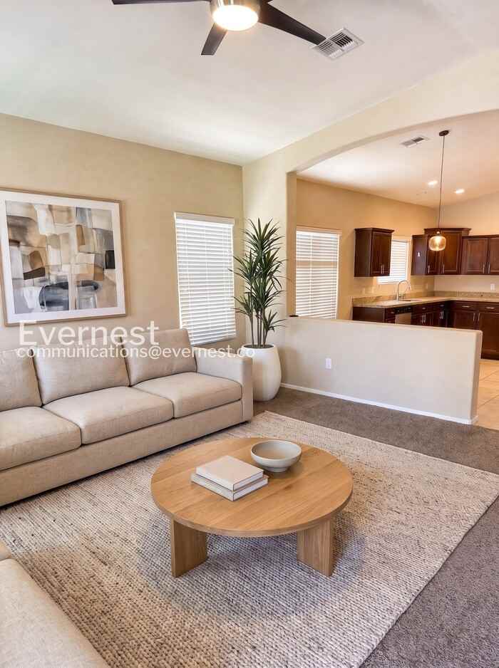 9014 W Rolling Springs Dr - Photo 2 of 34