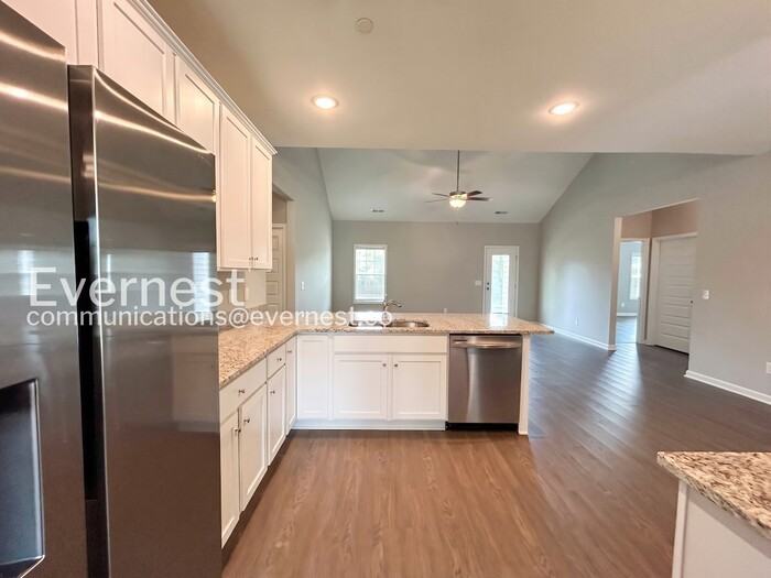 1206 Trestle Dr - Photo 6 of 25