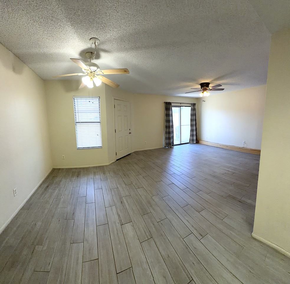 2040 S Longmore #28