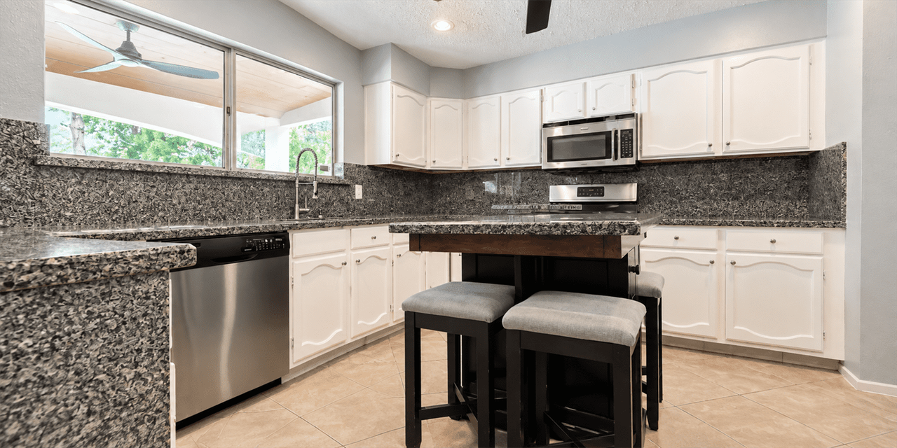 13914 Bonnington Dr #NA - Photo 3 of 23