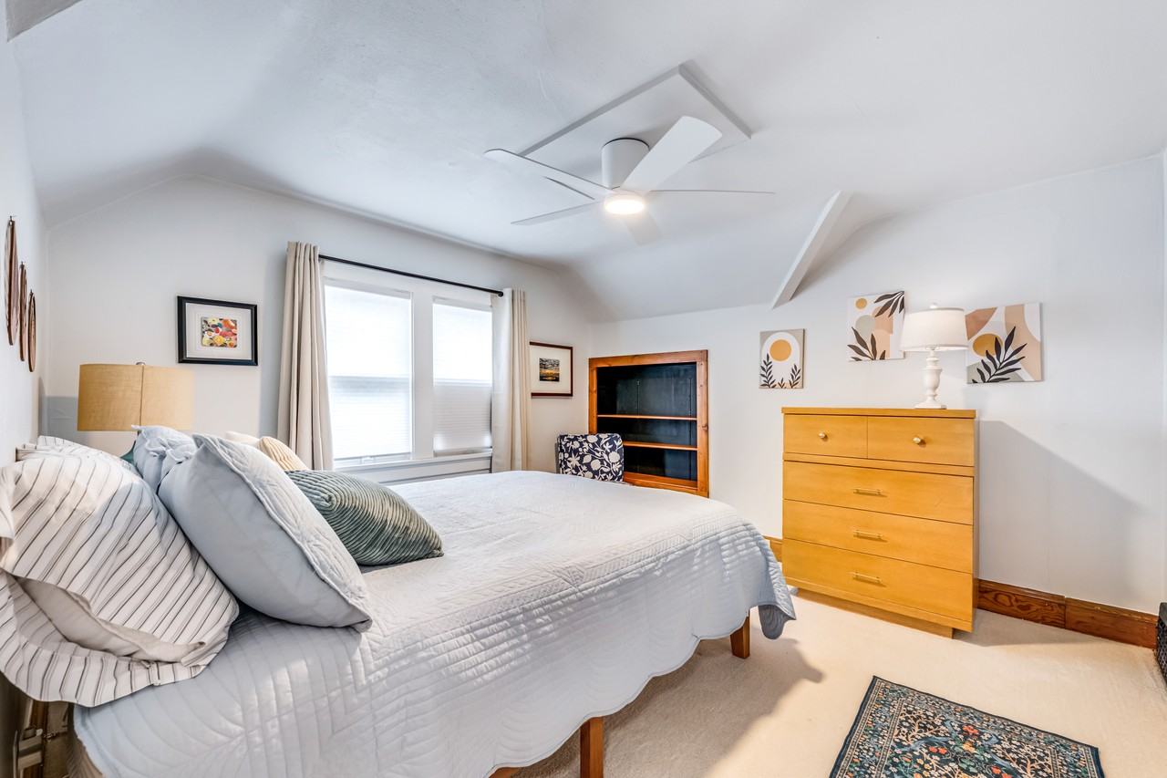 4532 N Bartlett Ave #A - Photo 7 of 10