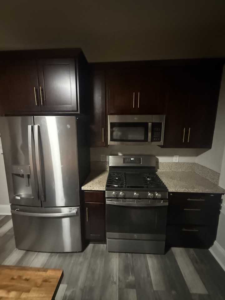 639 Watkins St #NA - Photo 4 of 18