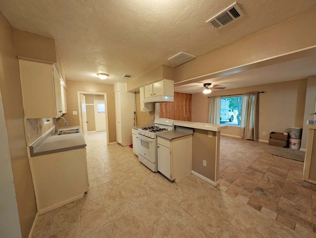 2028 Cheryl Dr #NA - Photo 3 of 31