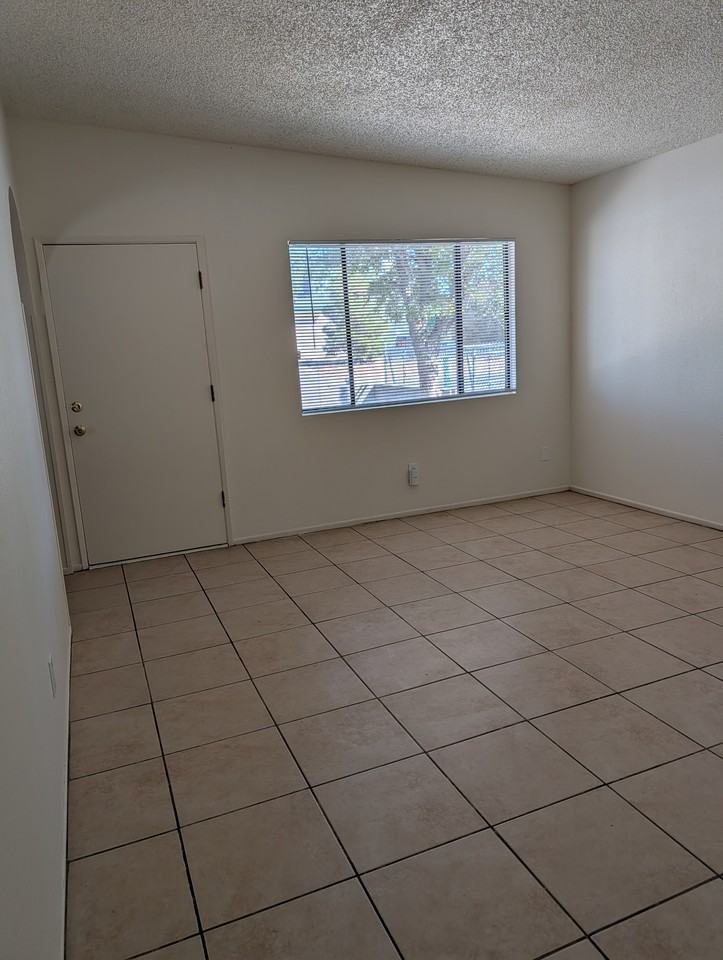 2125 Ashfork Ave #NA - Photo 3 of 18