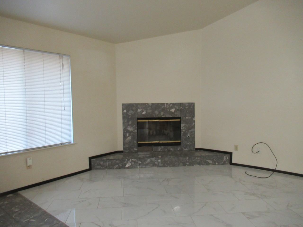 1536 Bridge St #NA - Photo 3 of 9