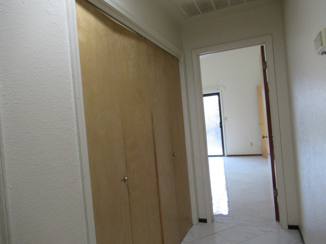 1536 Bridge St #NA - Photo 4 of 9