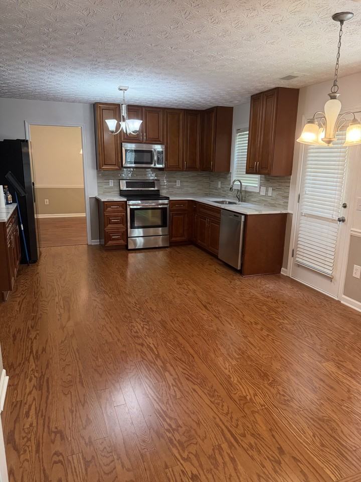 3030 Battlement Cir #NA - Photo 3 of 9