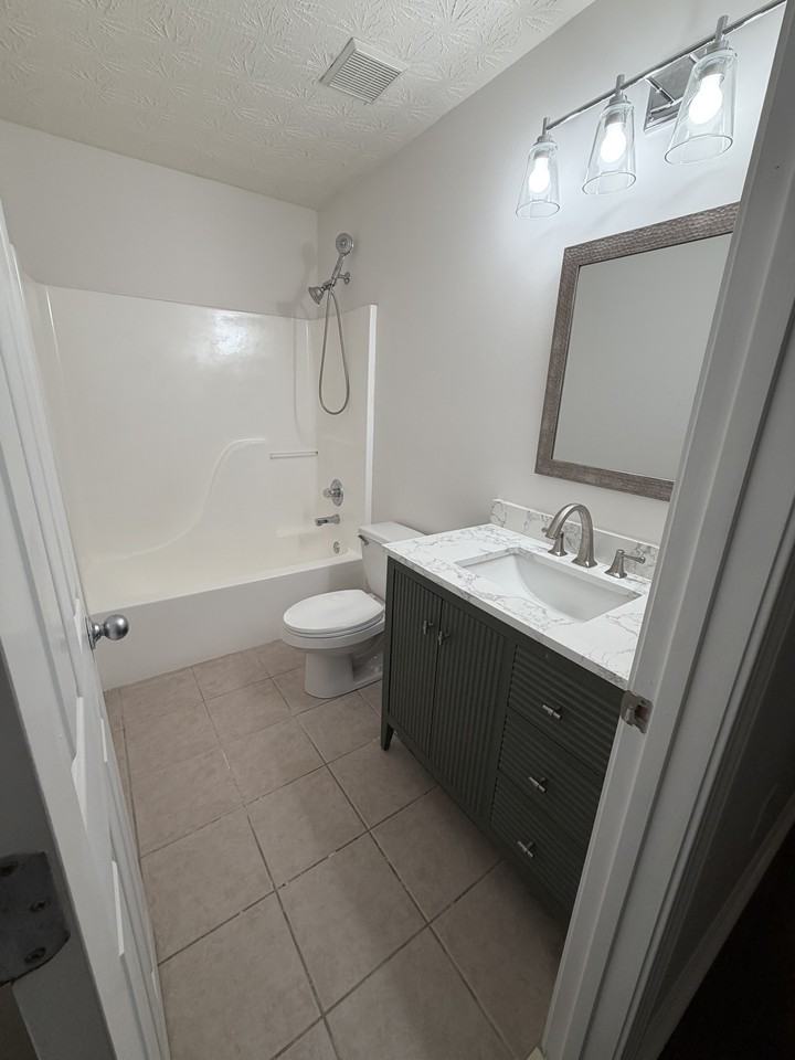 3030 Battlement Cir #NA - Photo 7 of 9