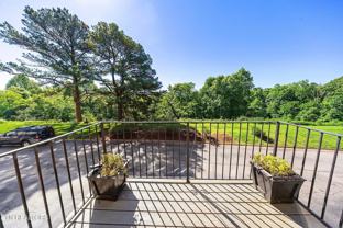 1954 Cherokee Bluff Dr - Photo 1 of 1