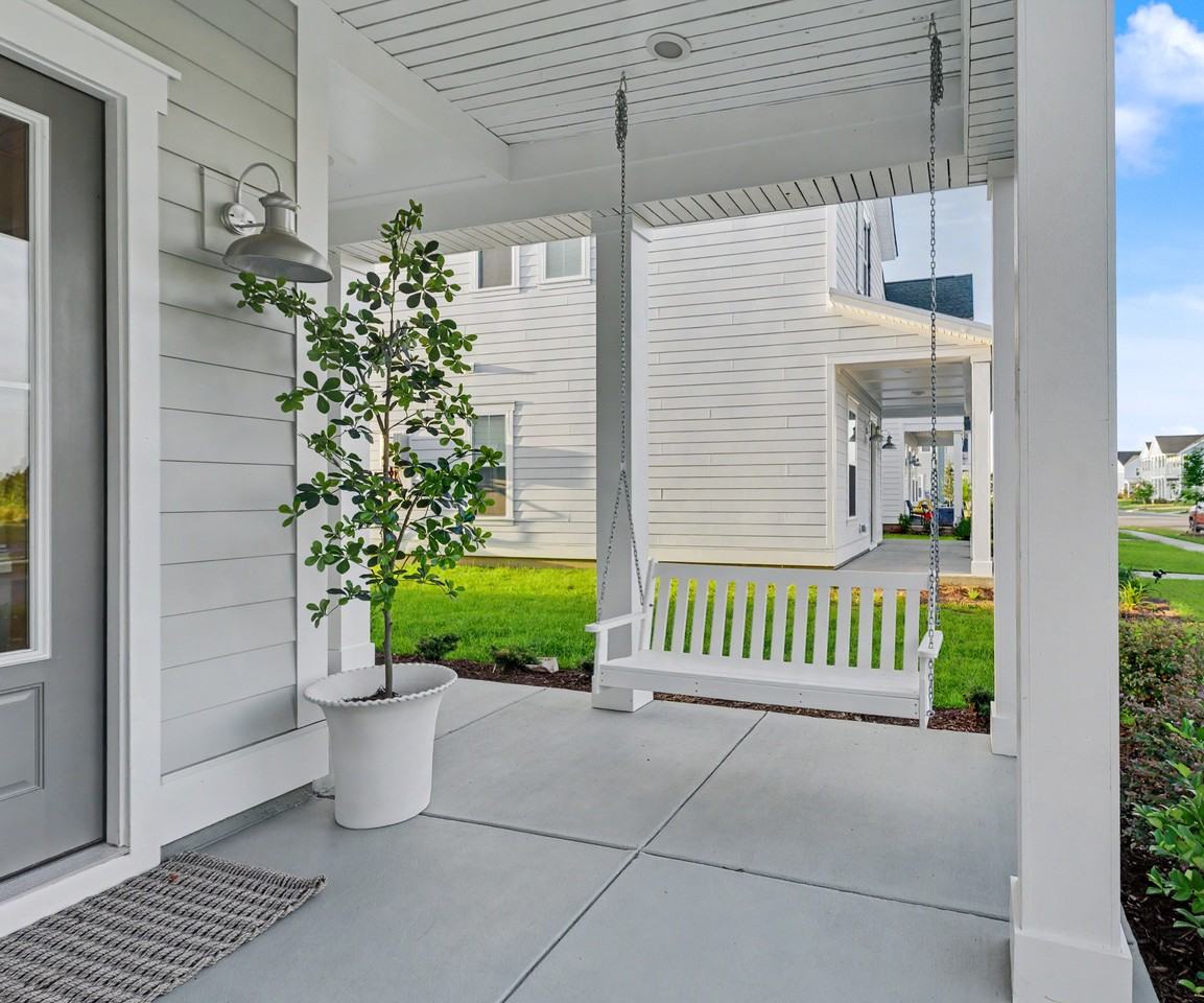 124 Cloverfield Trail Dr #NA - Photo 3 of 37