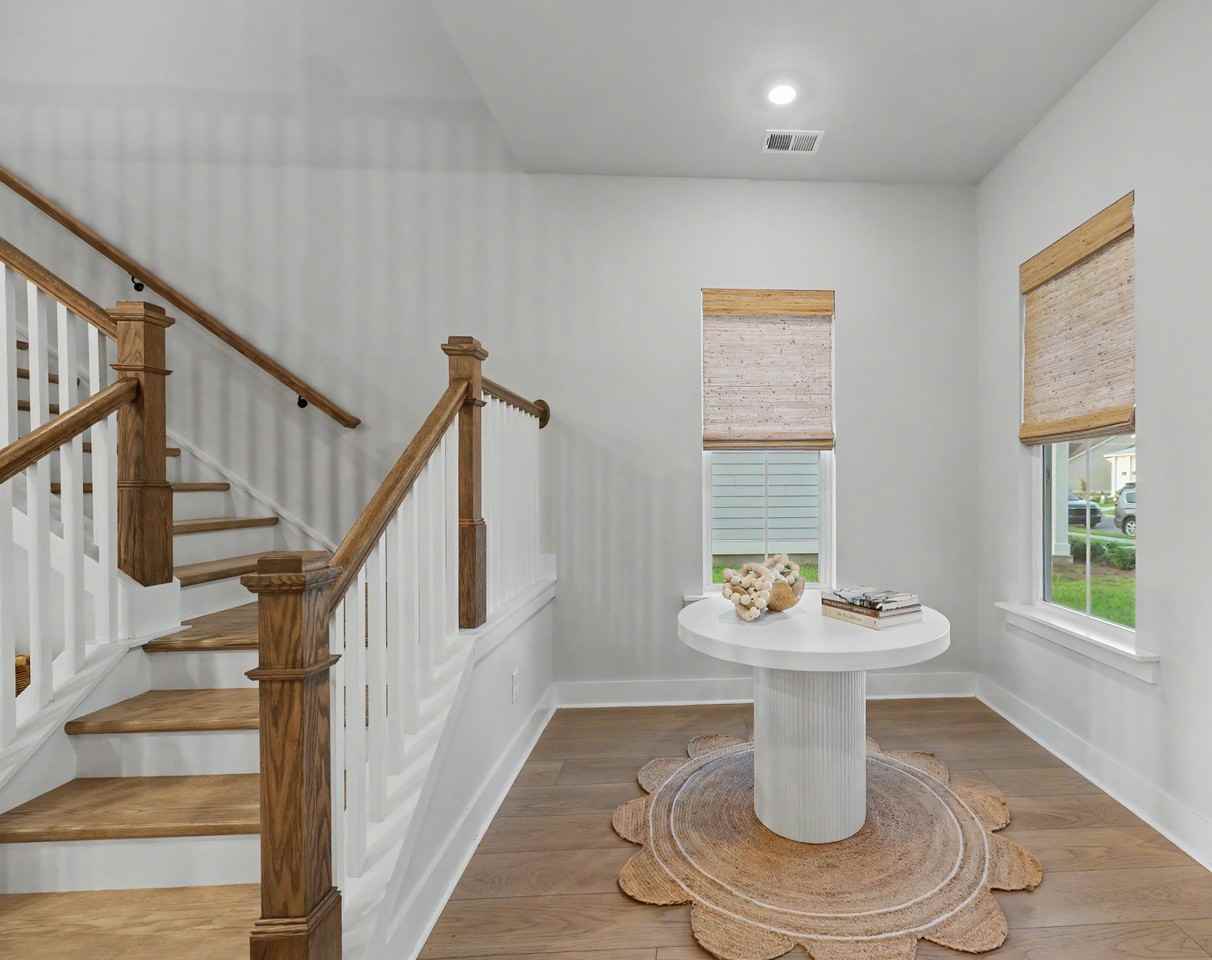 124 Cloverfield Trail Dr #NA - Photo 5 of 37