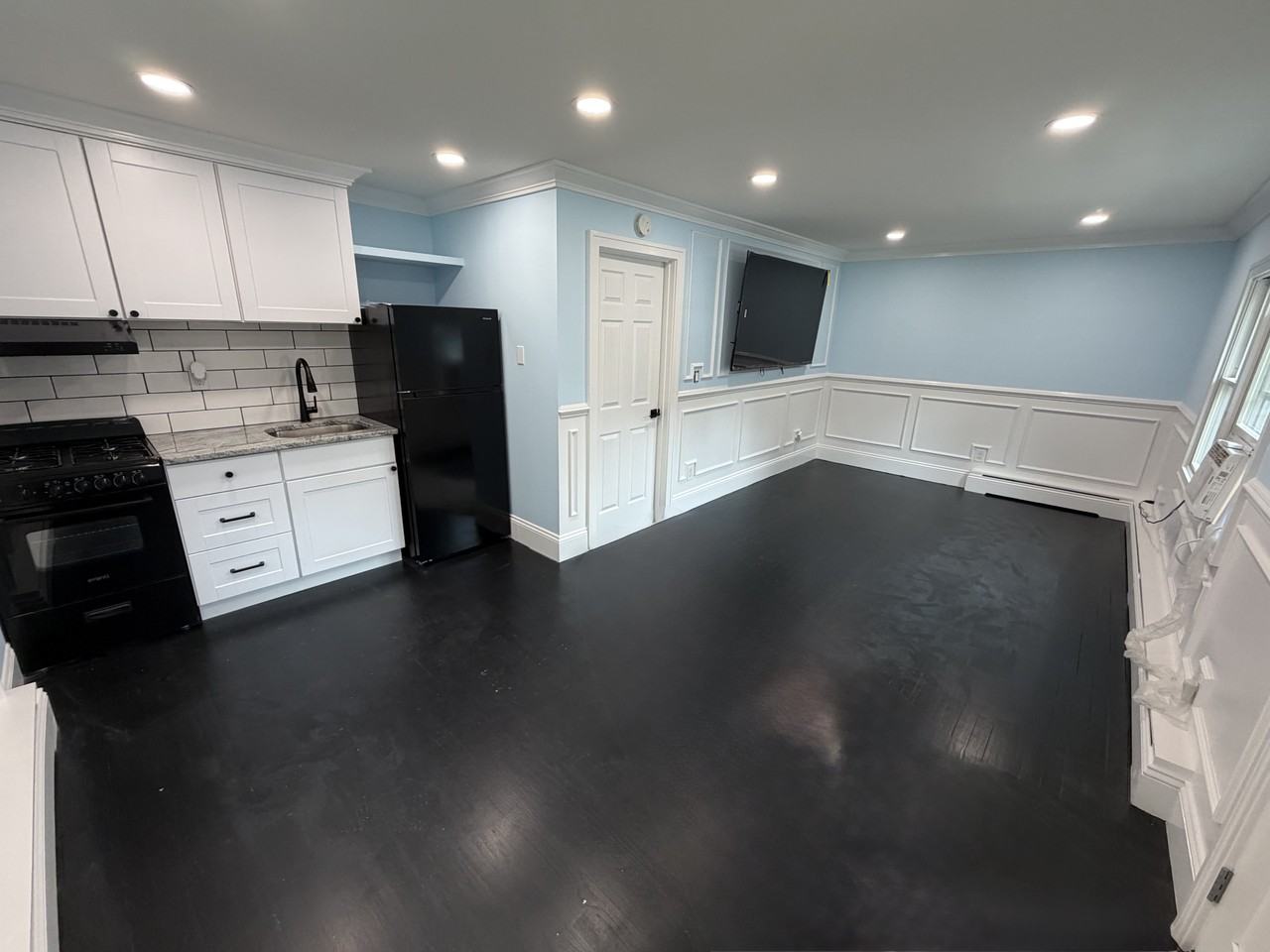 305 Smithtown Boulevard #6 - Photo 2 of 5
