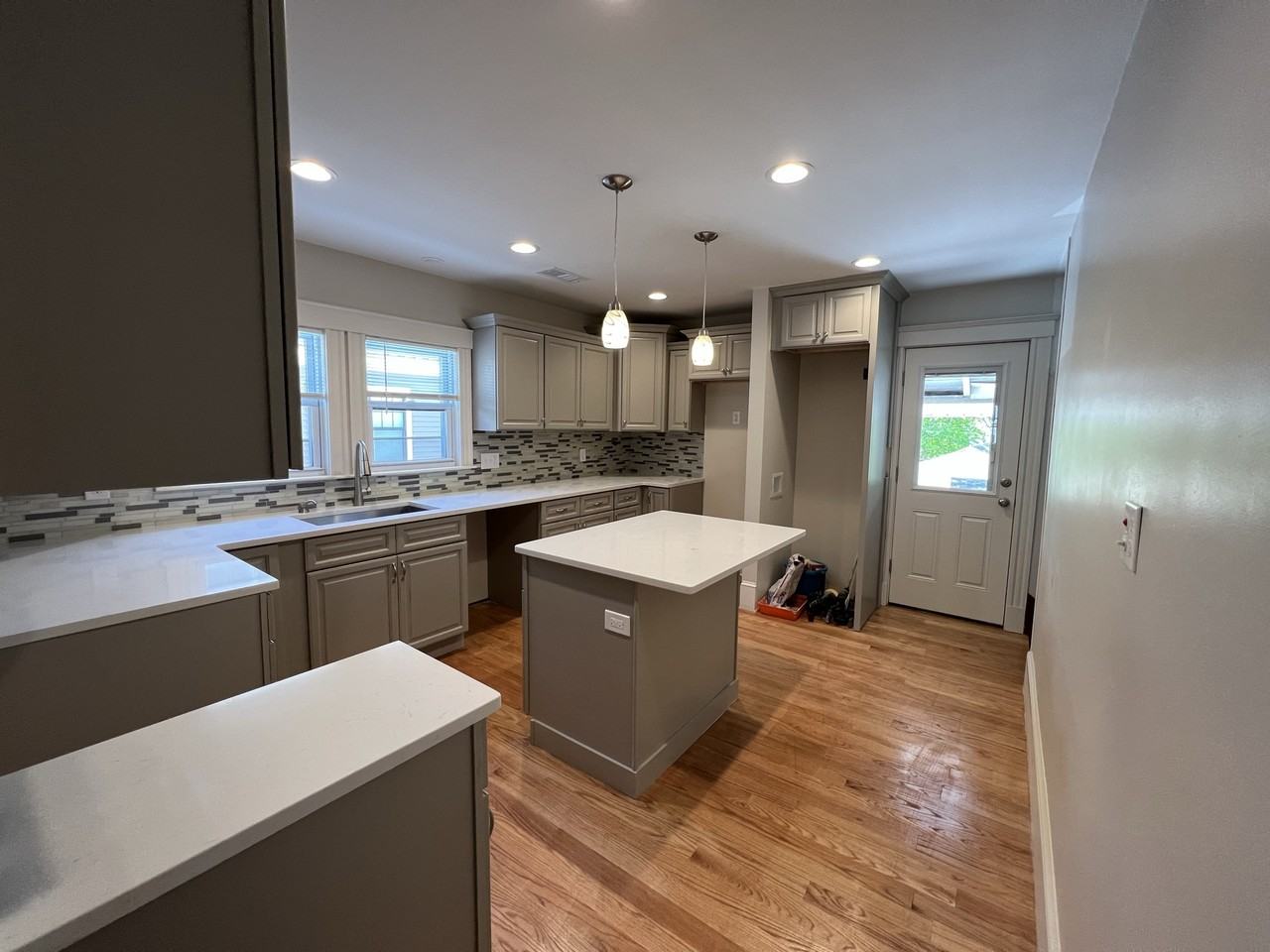 154 Summer Street ##2 - Photo 5 of 16