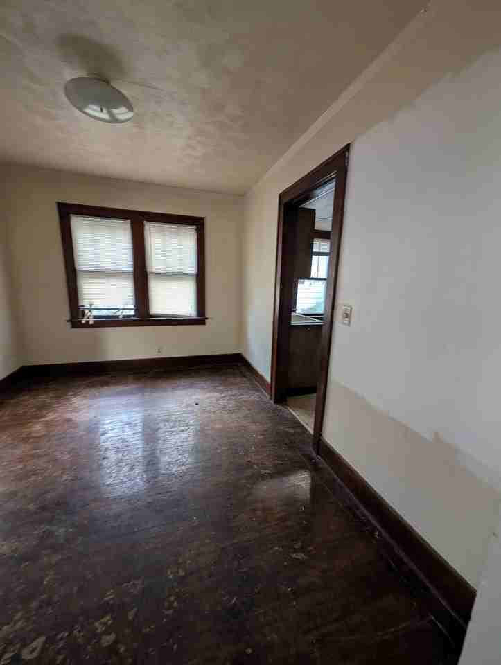 812 W Macqueen Ave #NA - Photo 7 of 14