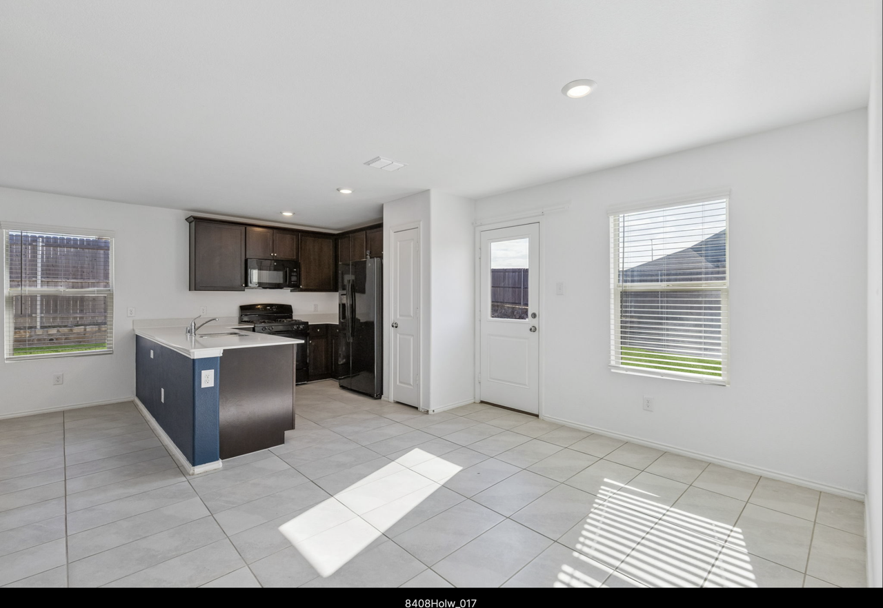 8408 Hollow Bend St #NA - Photo 7 of 16