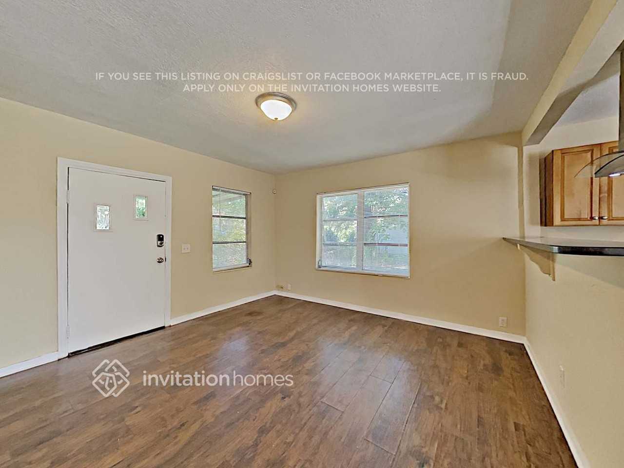 9501 N Albany Ave - Photo 4 of 18
